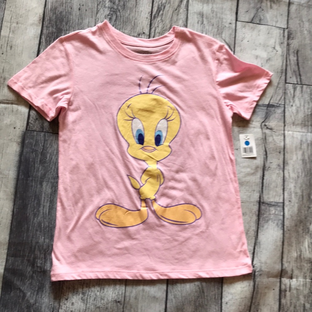 Looney Tunes Tweety Bird T-shirt.